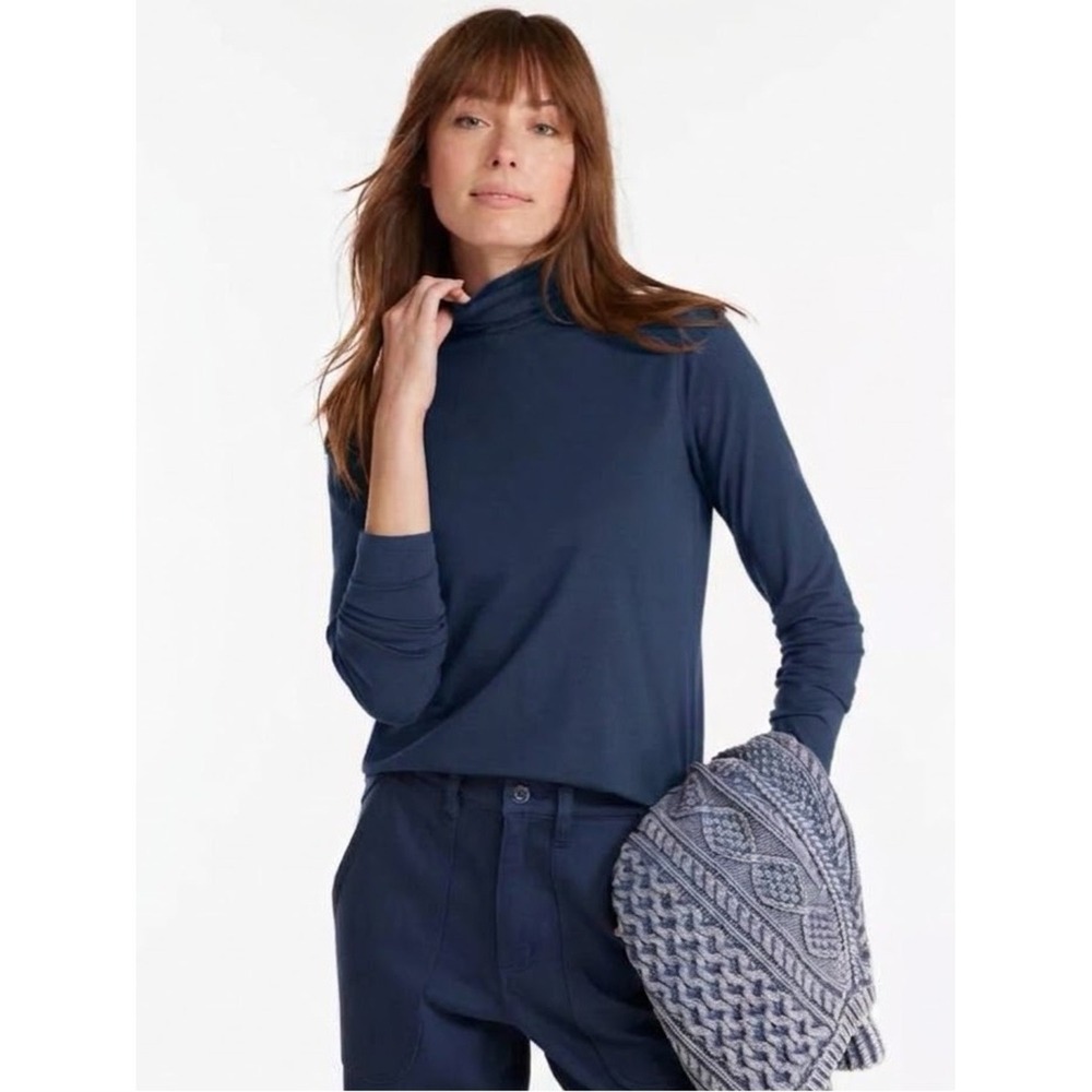 LL Bean Navy Supima Cotton Turtleneck Top Large L Minimalist Classic Granola